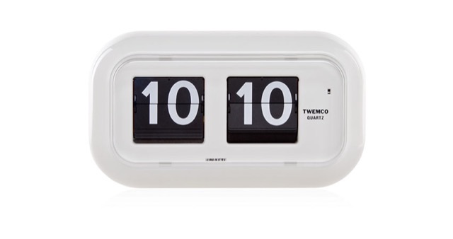 TWEMCO QT-35 flip clock 大型翻頁鐘 — genuine, in stock in Hong Kong